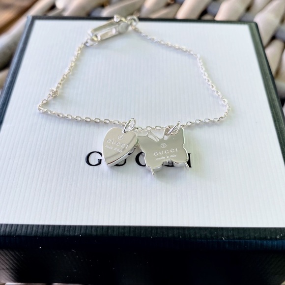 Gucci Heart & Butterfly Silver Logo Charm Bracelet - Picture 7 of 16